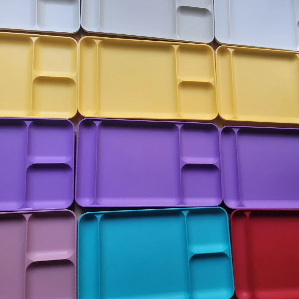 Tupperware Divided Set Lot 15 Colors Lunch Dinner TV 90s